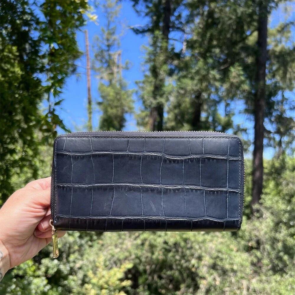 Coach chipping gold wear